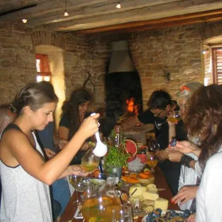 Bed & Breakfast Stone Town 3*