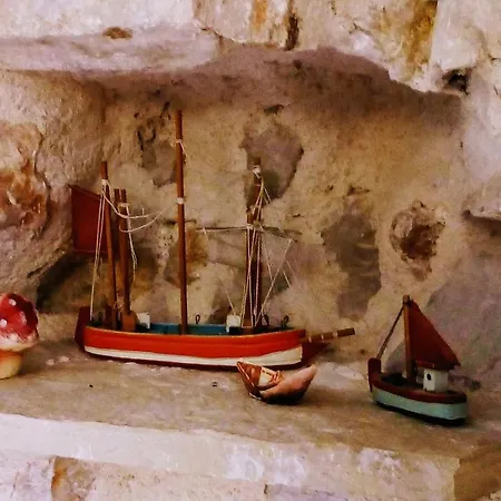 Stone Town Bed & Breakfast 3*