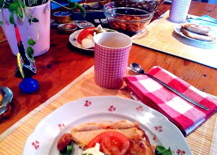 Stone Town Bed and breakfast 3*